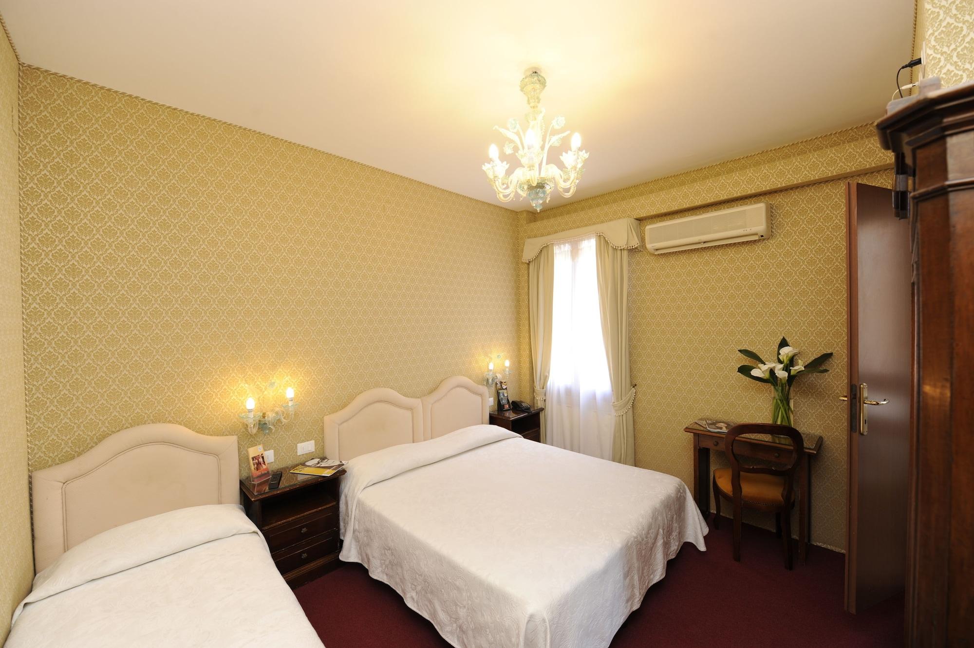 Hotel Villa Rosa Венеция Екстериор снимка